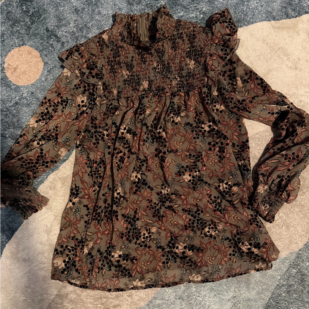 Knox Rose Floral Smocked Blouse - Black and Brown
